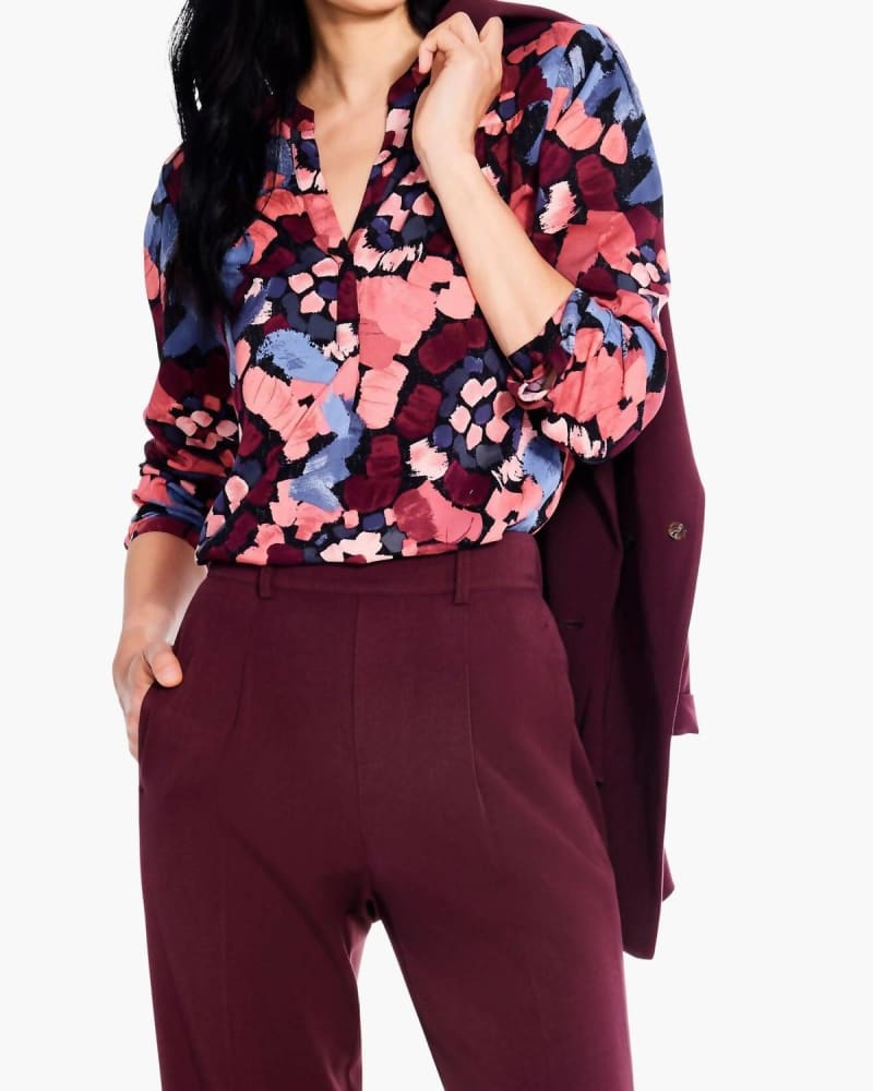 Front of a model wearing a size XLarge Autumn Bloom Live In Top in Multi in Multi by Nic + Zoe. | dia_product_style_image_id:325732